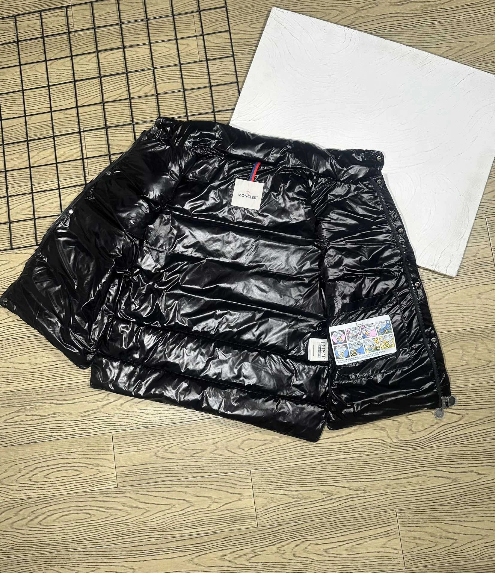 wg.luxury- 7o9385r Down Jacket item:D-F110J1527